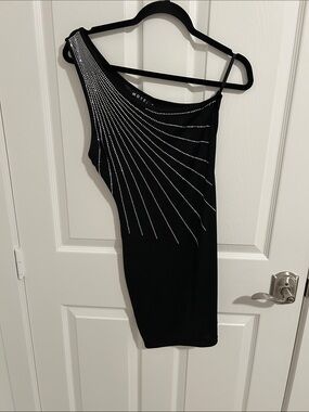 Motel (Urban Outfitters) Black One-Shoulder Rhinestone-Detail Bodycon Dress
